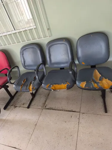 Cadeira longarina 3 lugares giroflex para comércio 