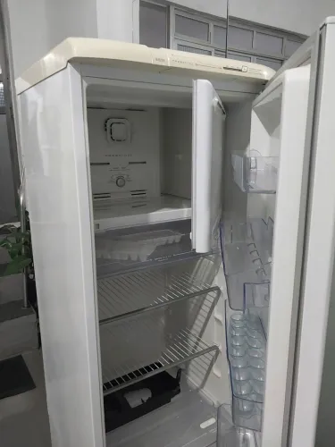 Geladeira.