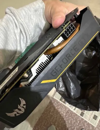 PLACA COM PROBLEMA ASUS GEFORCE GTX 1660