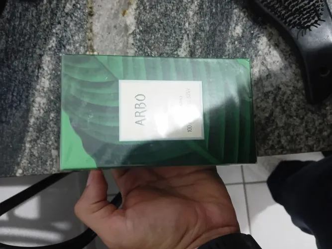 Arbo tradicional lacrado