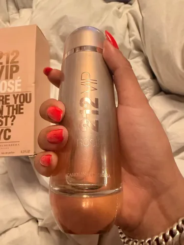 212 vip Rose 125ml Carolina Herrera 