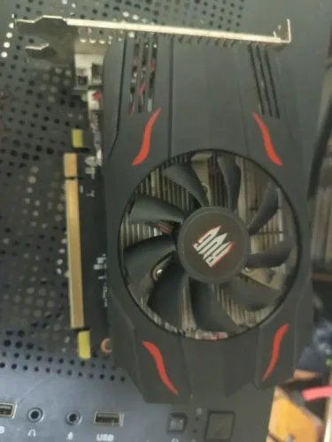 Placa de vídeo Rx 550 4gb vram