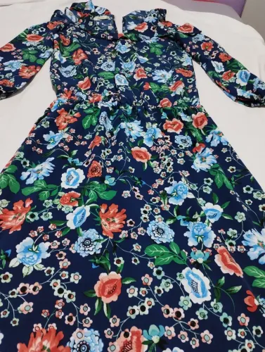 vestidos e blusas diversos