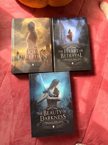 Trilogia Crônicas de Amor e Ódio