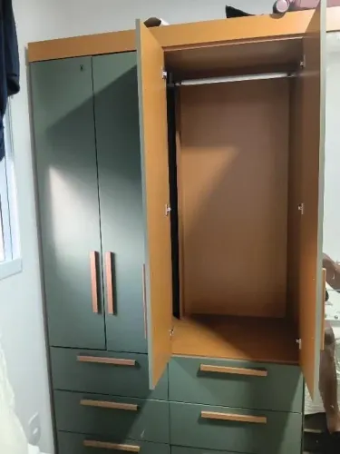VENDO GUARDA ROUPA
