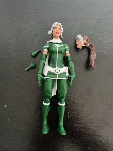 Vampira Avengers - Marvel Legends Rogue