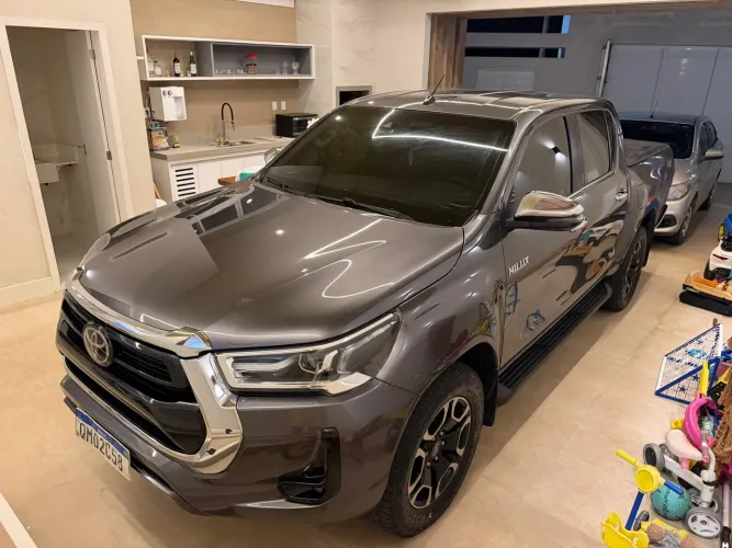 Toyota Hilux CD SRX 4X4 2.8 TDI 16V Diesel Aut. 2021