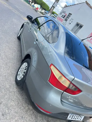 Fiat Grand Siena Attrac. 1.4 EVO F.flex 8V 2013