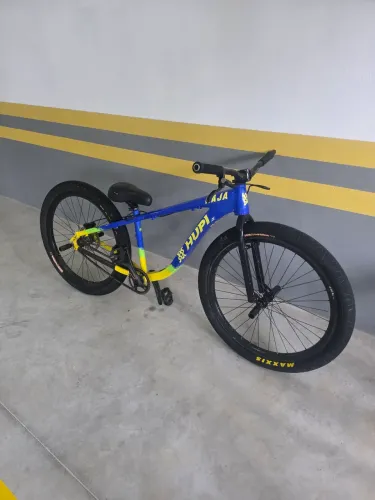 Bicicleta hupi naja 2025