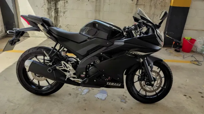 Yamaha R15 2025