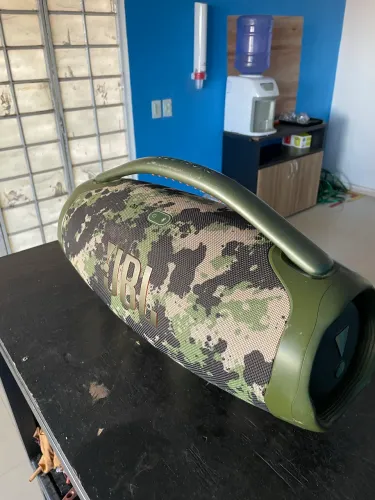 Bombox 