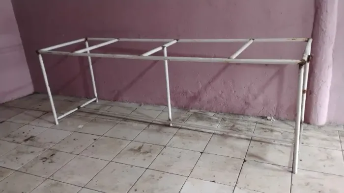Mesa de corte, ou Bancada-em Ferro 2,70 x 0,80