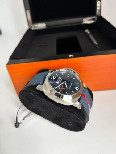 PANERAI Luna Rossa Automático SUPER C.L