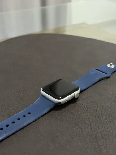 APLLE WATCH SE 2 40mm!