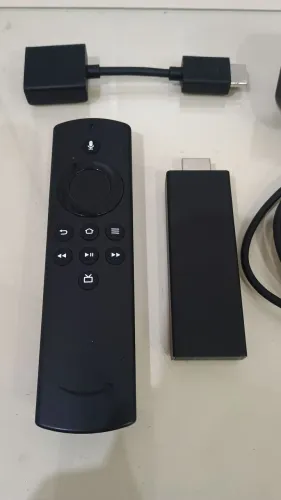 Fire stick da Amazon, c/ controle bluetooth - Melhor que tv box!