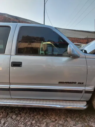 Porta Dianteira Silverado Lado Direito 1997 Ate 2001