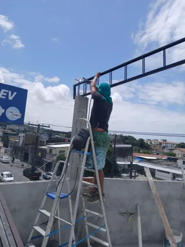Estrutura Metálica grades portões manutenção  em geral 