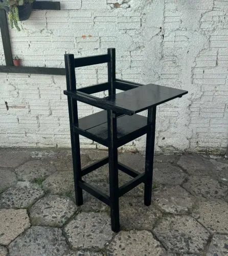 Cadeira de Alimentação à Venda!<br>