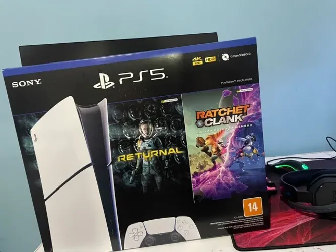 PlayStation 5 Slim 1tb Edição Digital com 2 Jogos e controle. Garantia de 2 anos !