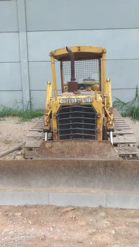 Trator Caterpillar D4D