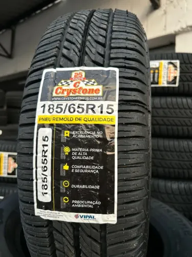 Pneu remolde 185/65R15 Crystone borracha 100% vipal 