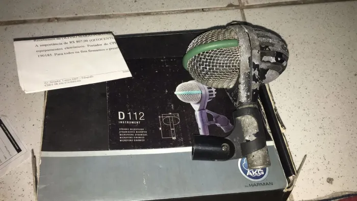 Microfone AKG D112 Instrument