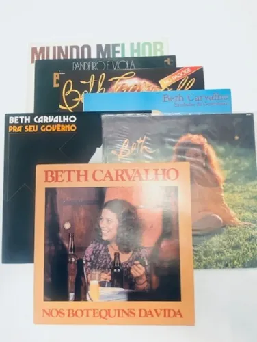 Coleção 7 LPs VINIL Beth Carvalho usados perfeitos