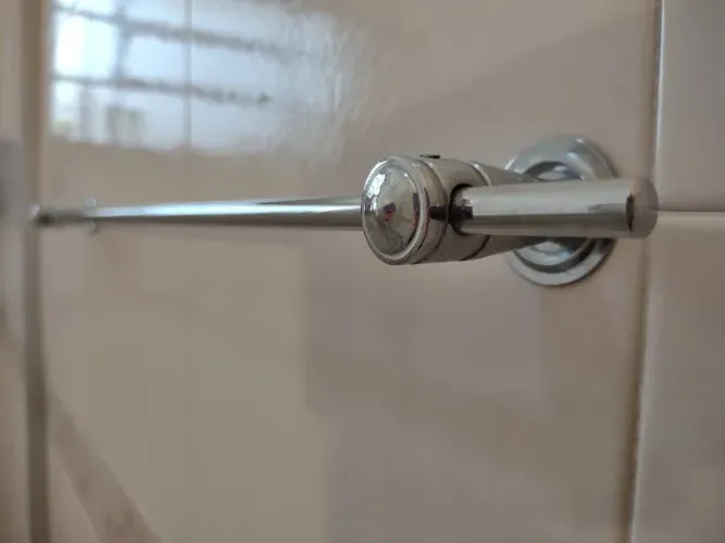 Porta toalha metal cromado 55cm (novo na caixa)