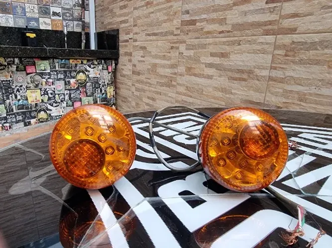 Vendo Par de Pisca Traseiro 3 Funções Harley Davidson - Original