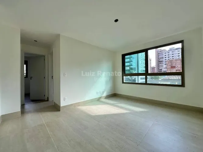 Apartamento á venda no bairro Lourdes
