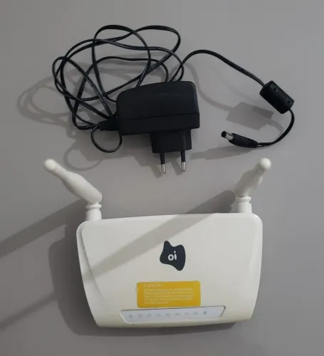 Roteador ADSL2+ Zyxel AMG-1302-T15C - Wi-Fi