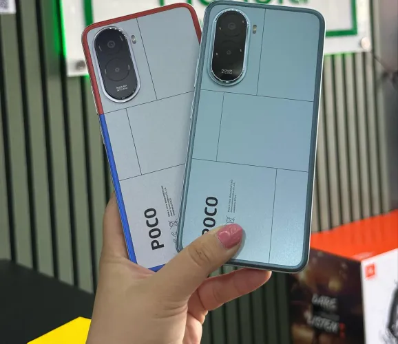 Celular Poco M7 256GB/08RAM Novo Lacrado Bateria 7000mAh