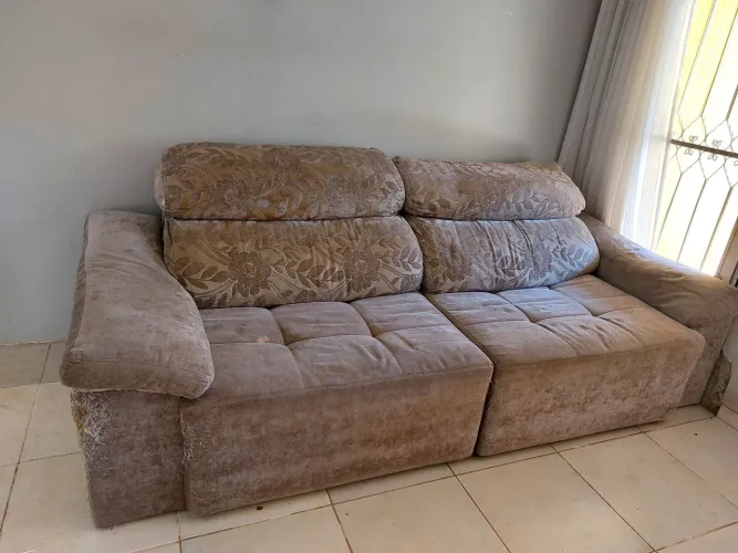 Sofá Retrátil 4 lugares 2,50m 