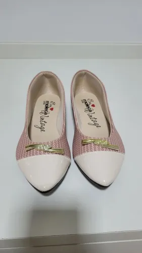 Sapatilha nude e rosa moleca