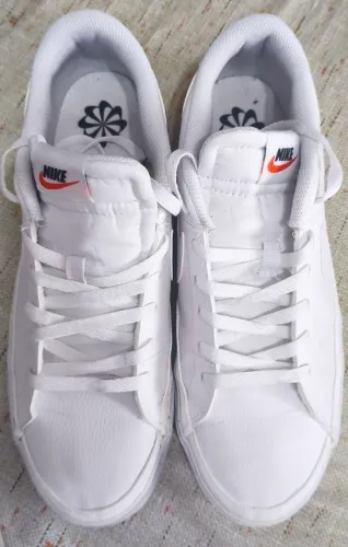 Tênis Nike