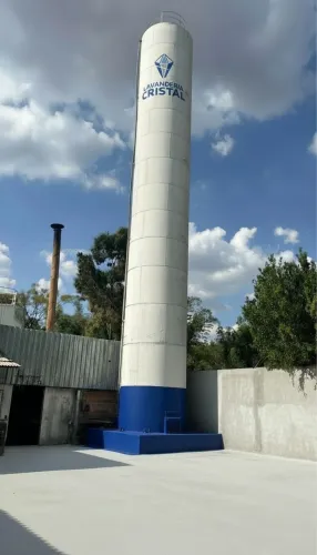 Reservatório dágua, caixa dagua com capacidade de 90 mil litros 