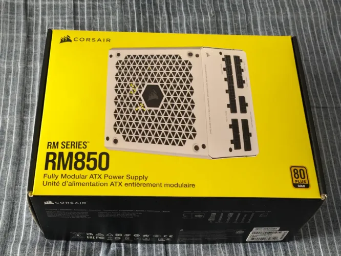 Fonte Corsair Rm White 80plus Gold Modular,850w-Cp-9020232-ww