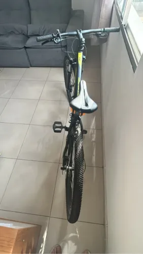 Bicicleta Aro 29, marca OGGI, modelo 7.1 2022, toda original,  pneus originais e novos