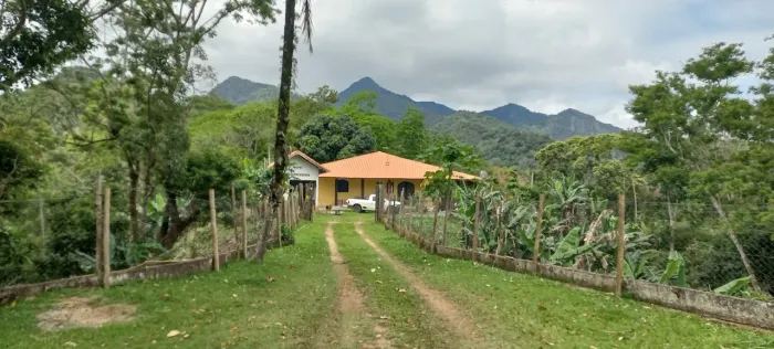 Òtimo sítio 52 mil mts Itariri SP....oportunidade!!!!!!!!!!!!!!!