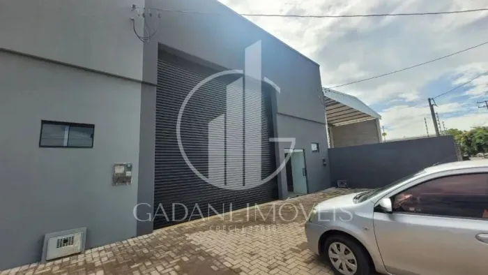 BARRACÃO DE 400M² PARA LOCAÇÃO POR R$ 10.000,00 NO JD CELESTE EM SINOP/MT - GADANI IMÓVEIS