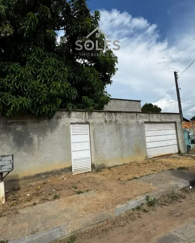 Seu Novo Lar no Dr. Airton Rocha: Casa Ampla + Terreno Grande!