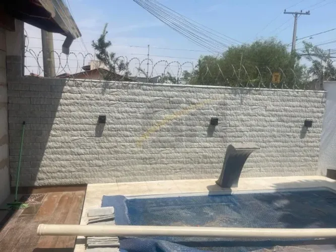 Revestimento Cimenticio - Rockface 30x10 -Cinza