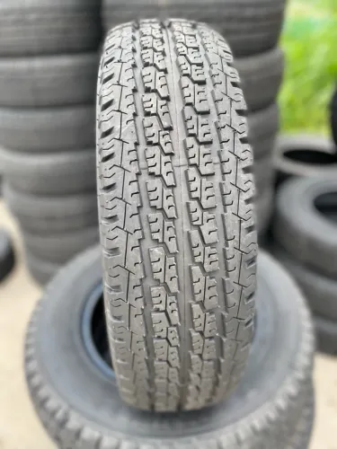 Pneu 185R14 C Tekystyre remolde