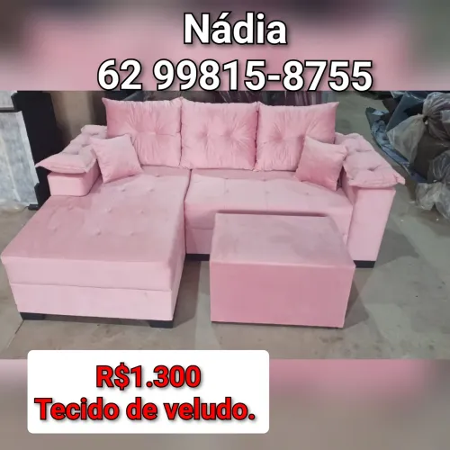 Sofá de canto em tecido de veludo rosa