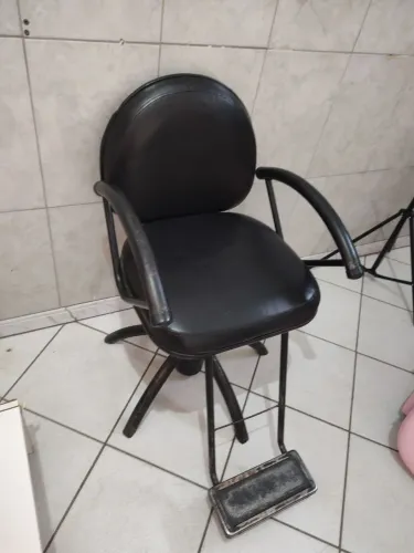 Cadeira cabeleireiro ou barbeiro