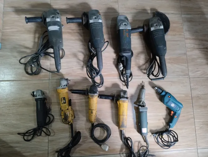 Vende-se Lote de Lixadeiras