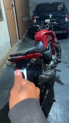 Moto paguei em jogo pra fazer jogo