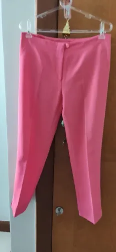 calça rosa marca white color