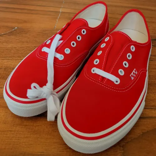 Tênis Vans Authentic Skateboard
