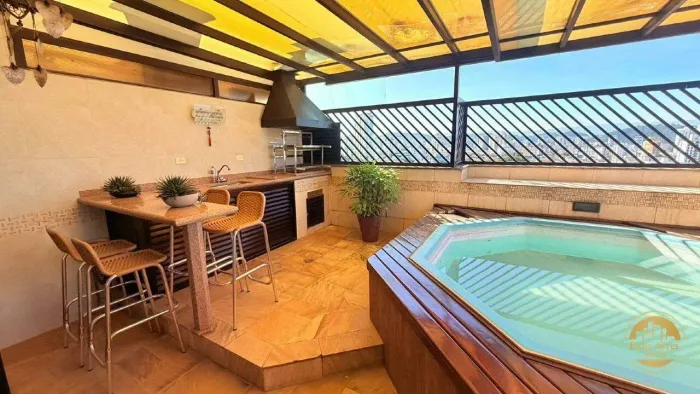 Cobertura Duplex à venda, 3 quartos, 2 suítes, 2 vagas, Embaré